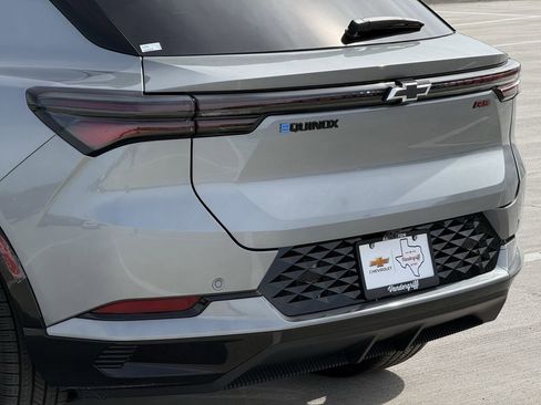 New 2026 Chevrolet Equinox EV RS image 6