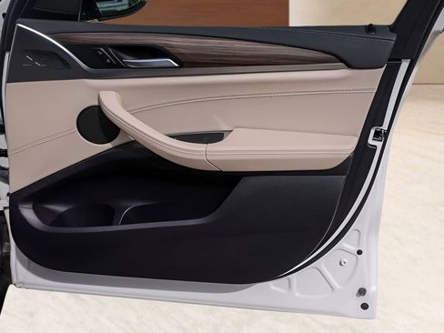 Used 2019 BMW X3 xDrive30i w/ Executive Package image 31