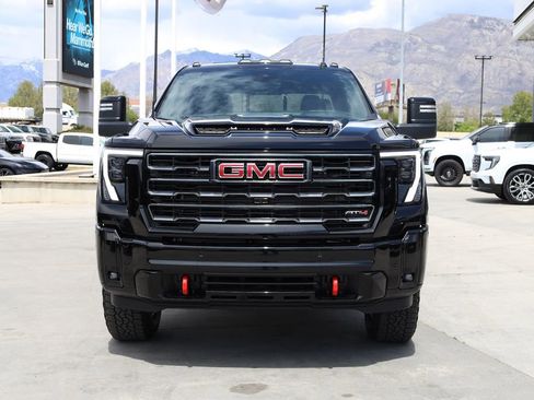 New 2026 GMC Sierra 2500 AT4 w/ Technology Package AWD/4WD image 9