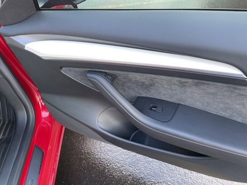 Used 2023 Tesla Model 3 Performance image 37