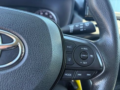 Used 2021 Toyota RAV4 LE w/ Carpet Mat Package (TMS) FWD image 24