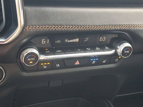 Used 2025 MAZDA CX-50 AWD 2.5 S w/ Weather Package image 16