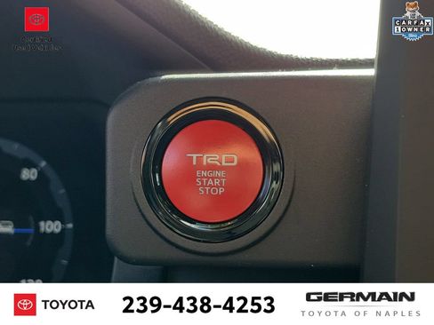 Certified 2025 Toyota 4Runner TRD Off-Road AWD/4WD image 32