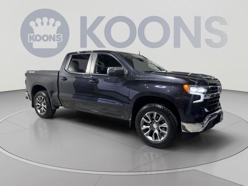 Used 2024 Chevrolet Silverado 1500 LT AWD/4WD image 2