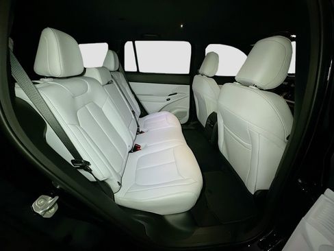 New 2026 Jeep Cherokee Limited AWD/4WD image 34