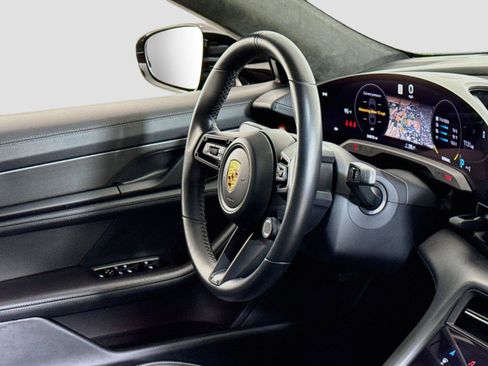 Used 2021 Porsche Taycan Turbo S w/ Premium Package AWD/4WD image 33