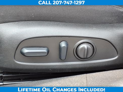 Used 2024 Chevrolet Malibu LT FWD image 12