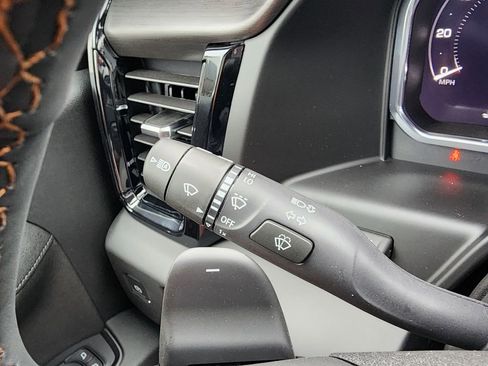 New 2026 GMC Sierra 1500 AT4 w/ AT4 Premium Package AWD/4WD image 24