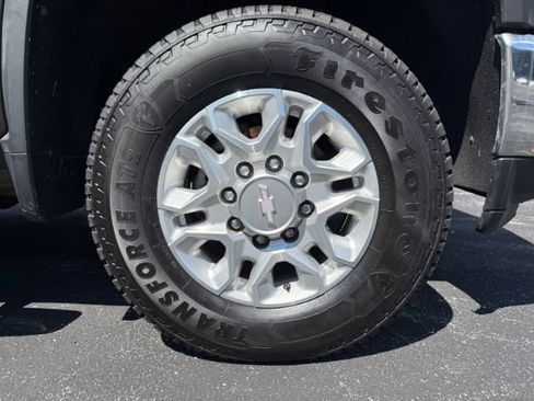 Used 2020 Chevrolet Silverado 2500 LTZ w/ LTZ Plus Package AWD/4WD image 32
