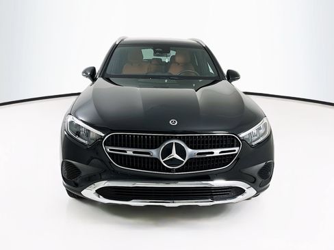Certified 2026 Mercedes-Benz GLC 300 4MATIC image 2