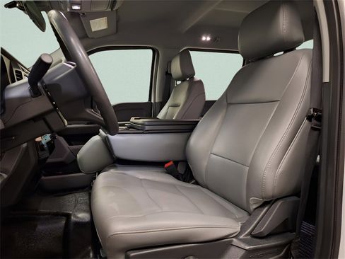 Used 2023 Ford F250 XL w/ XL Chrome Package image 20