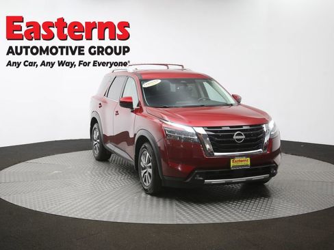 Used 2022 Nissan Pathfinder SL AWD/4WD image 50