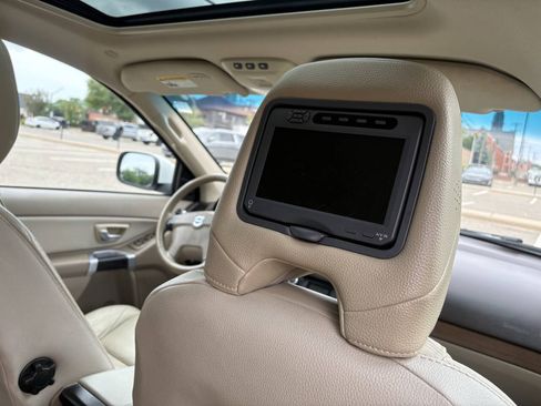 Used 2011 Volvo XC90 3.2 AWD/4WD image 27