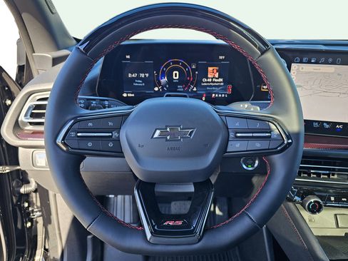 New 2026 Chevrolet Traverse RS w/ LPO, Floor Liner Package image 14