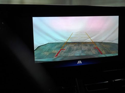 Used 2024 Chevrolet Trax RS w/ Sunroof Package image 25