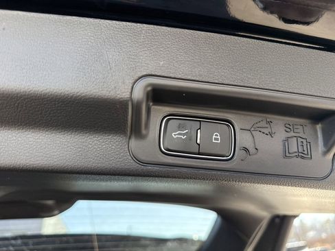 Used 2026 Ford Explorer ST-Line image 31