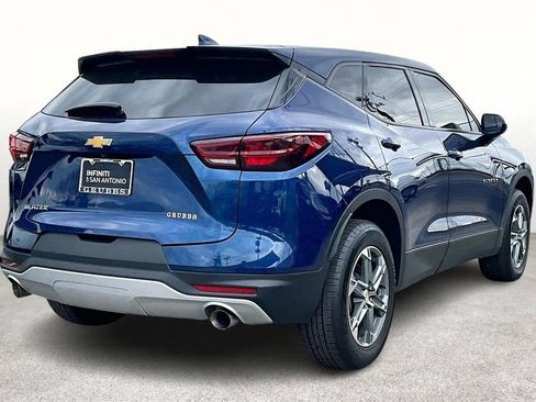 Used 2023 Chevrolet Blazer LT image 2