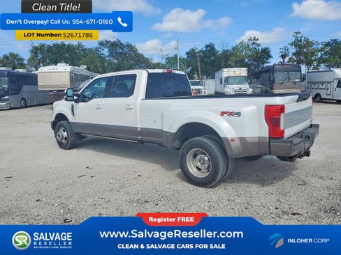 Used 2020 Ford F350 King Ranch w/ King Ranch Ultimate Package AWD/4WD image 3