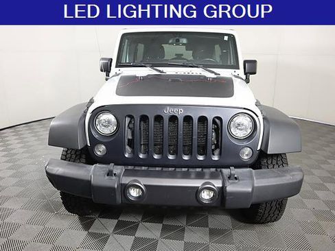 Used 2017 Jeep Wrangler Unlimited Sport image 4