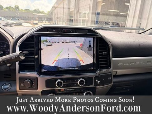 Used 2022 Ford F250 Lariat w/ Lariat Ultimate Package AWD/4WD image 12