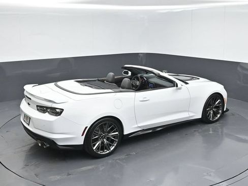 Used 2022 Chevrolet Camaro ZL1 RWD image 43