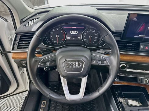 Used 2023 Audi Q5 2.0T Premium w/ Convenience Package AWD/4WD image 14