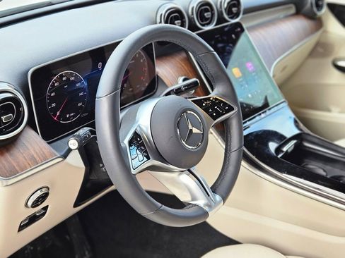 Certified 2025 Mercedes-Benz GLC 300 GLC 300 image 15