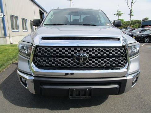 Used 2019 Toyota Tundra SR5 AWD/4WD image 10