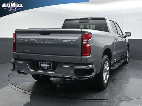 Used 2025 Chevrolet Silverado 1500 LTZ w/ LTZ Premium Package AWD/4WD image 7