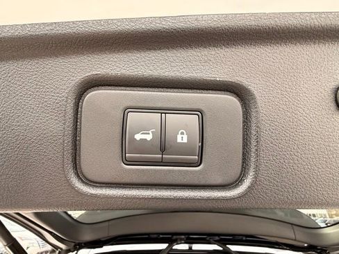 New 2026 Nissan Pathfinder Platinum w/ Cargo Package image 19