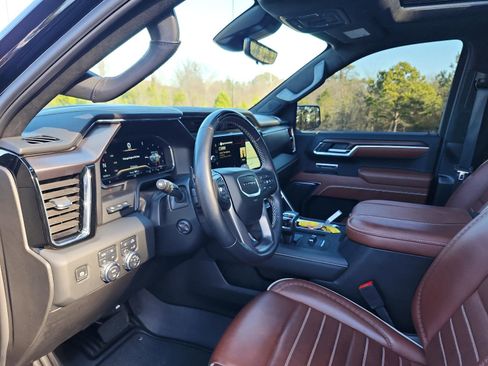 Certified 2025 GMC Sierra 1500 Denali Ultimate image 18