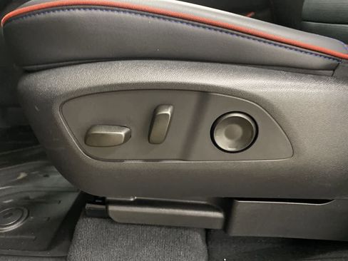 Used 2025 Chevrolet Silverado EV RST AWD/4WD image 14