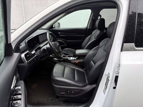 Certified 2023 Kia Telluride S w/ S Sunroof Package FWD image 20