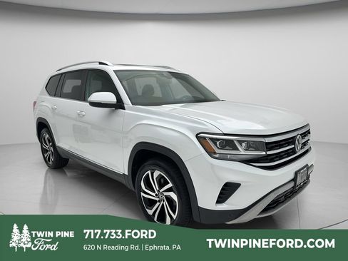 Used 2023 Volkswagen Atlas SEL AWD/4WD image 1