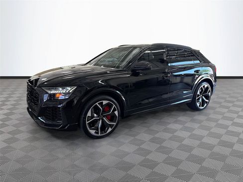Used 2023 Audi RS Q8 w/ Black Optic Package AWD/4WD image 3
