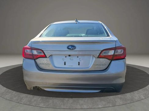 Used 2017 Subaru Legacy 2.5i Premium AWD/4WD image 6