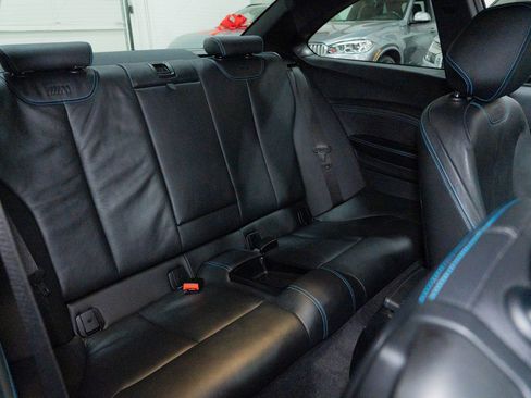Used 2017 BMW M2 image 31