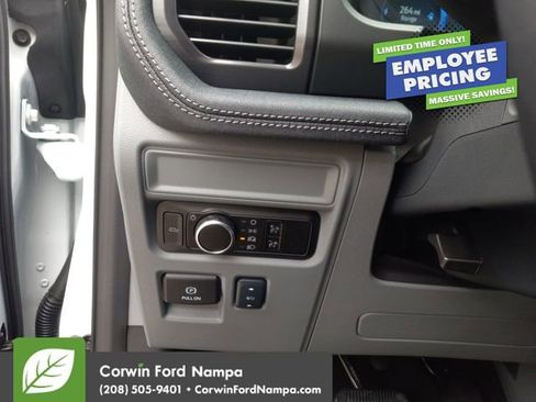 New 2025 Ford F150 Lightning Flash AWD/4WD image 16