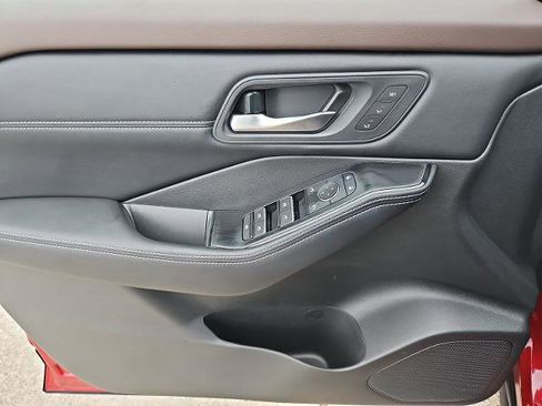 Certified 2023 Nissan Rogue SL w/ SL Premium Package FWD image 23