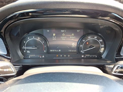 Used 2022 Lincoln Corsair AWD w/ Premium Package image 20