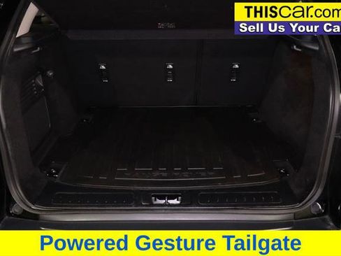 Used 2019 Land Rover Range Rover Evoque SE image 21