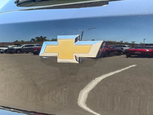 Used 2023 Chevrolet TrailBlazer LS FWD image 9