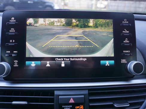 Used 2020 Honda Accord EX-L image 37