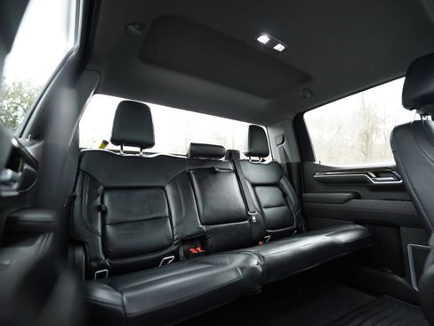 Used 2022 GMC Sierra 1500 Elevation image 14