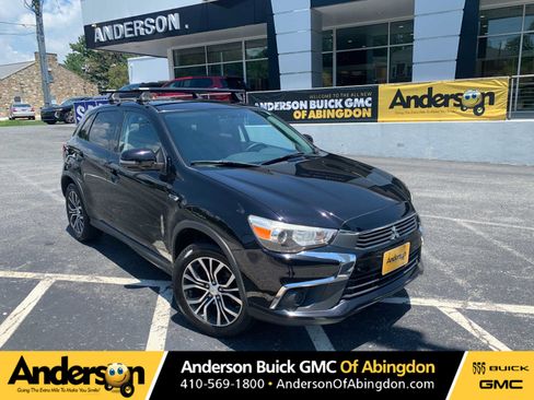 Used 2017 Mitsubishi Outlander Sport ES AWD/4WD image 1