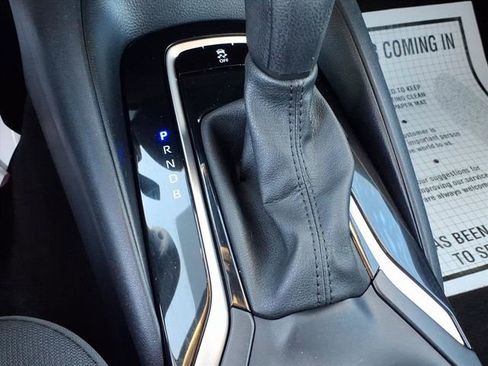 Used 2024 Toyota Corolla LE image 14