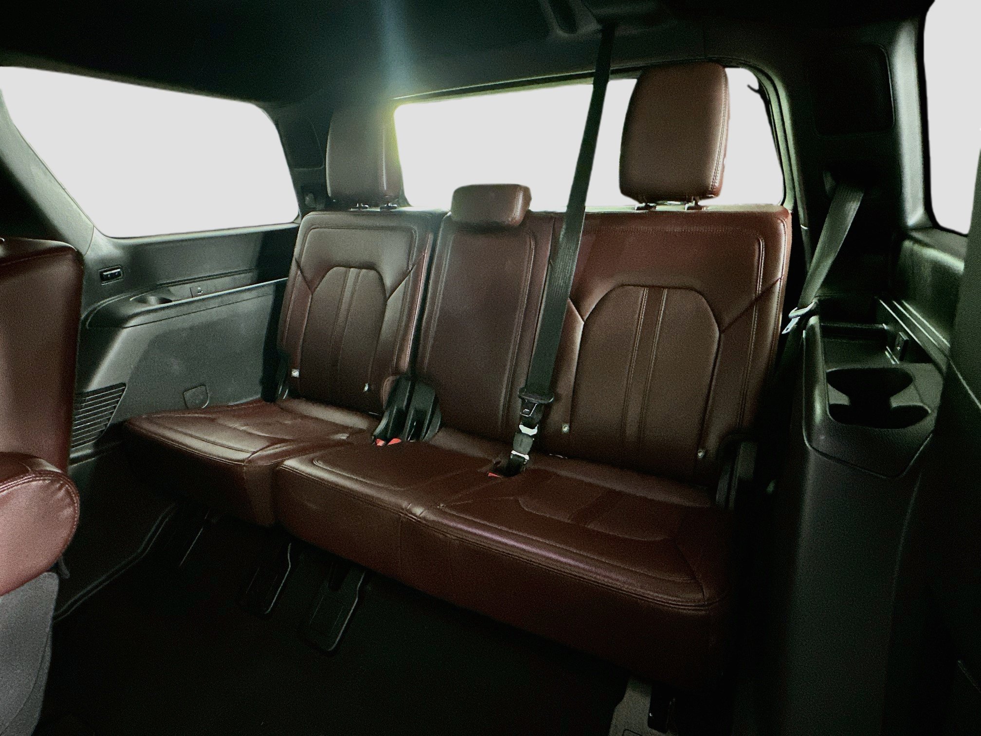 Used 2024 Ford Expedition Limited RWD image 31