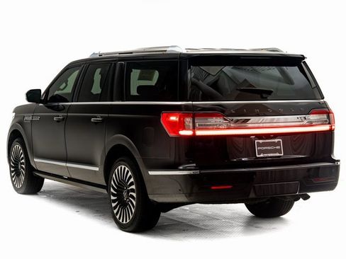 Used 2020 Lincoln Navigator L Black Label image 3