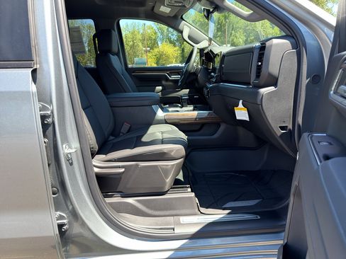 New 2026 Chevrolet Silverado 1500 RST w/ Safety Package AWD/4WD image 14