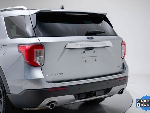Used 2022 Ford Explorer Limited w/ Equipment Group 301A image 18